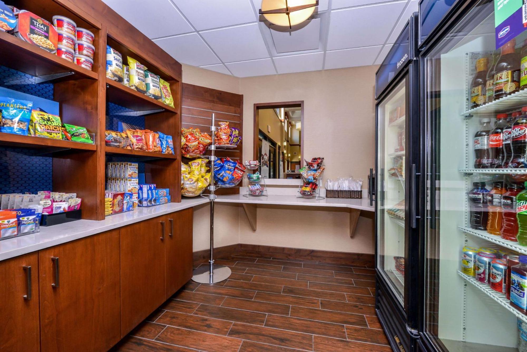 Hampton Inn & Suites Boulder North Zewnętrze zdjęcie